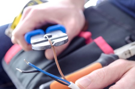 How To Tell If Your House Needs Wiring Repair